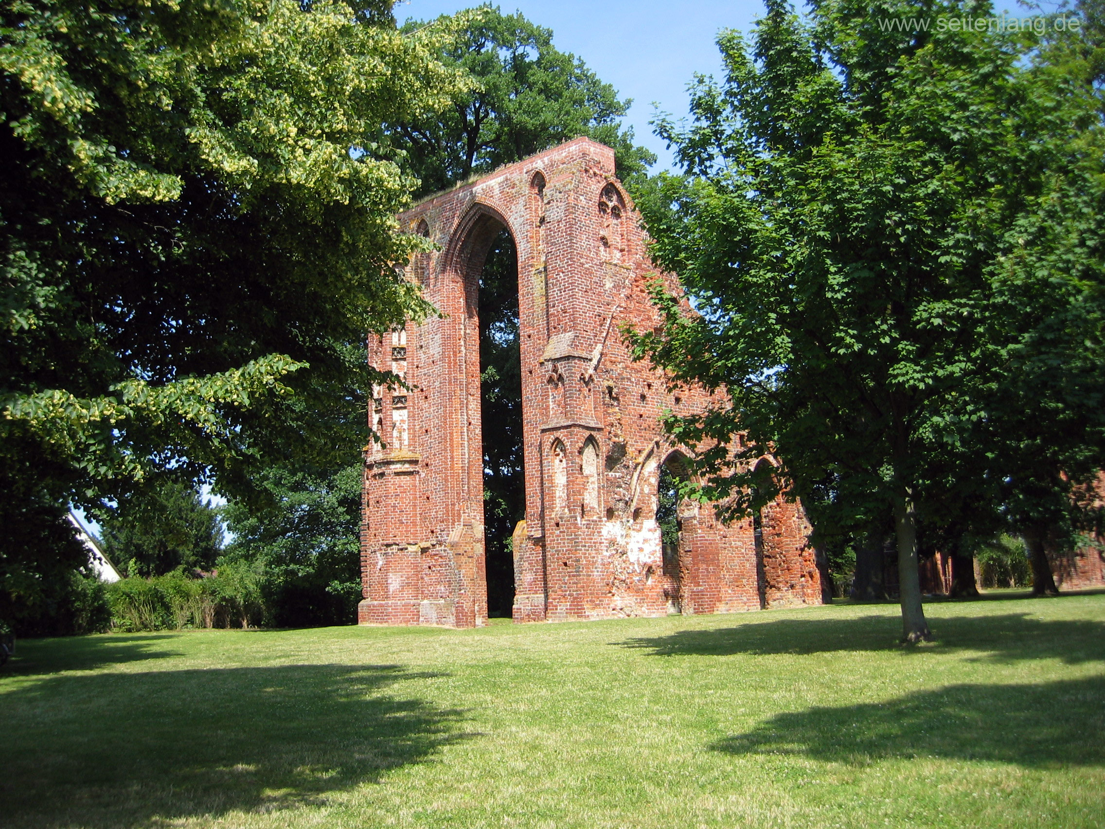 Marco Niemann, Klosterruine Eldena Greifswald, wallpaper